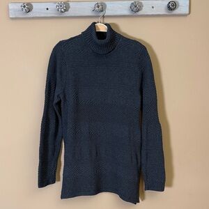 eight eight eight Textured Turtleneck Sweater